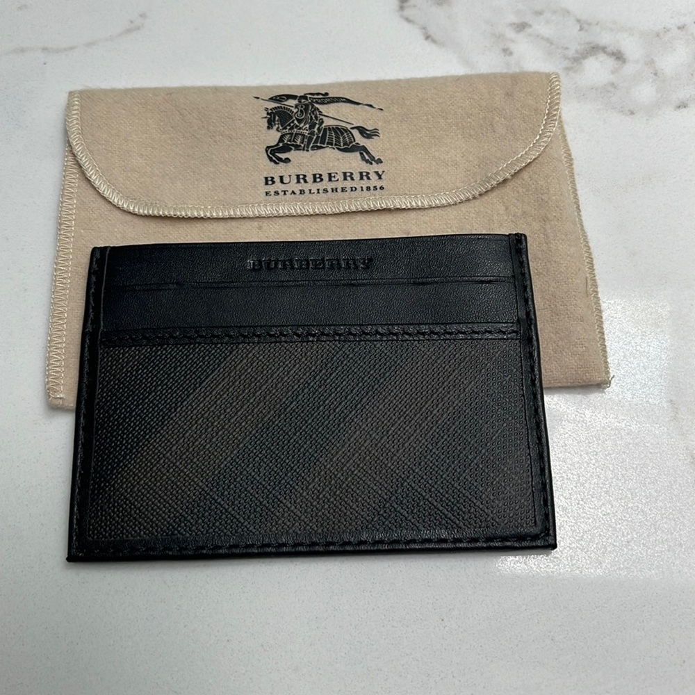 Burberry cardholder